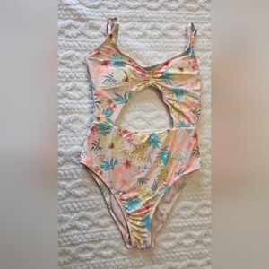Celebrity Pink Floral Cutout One-Piece Swimsuit | Juniors XL (15–17)